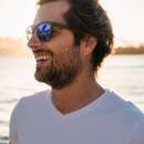 Handsome, tall and tanned guy wants to meet shy woman in Indianapolis